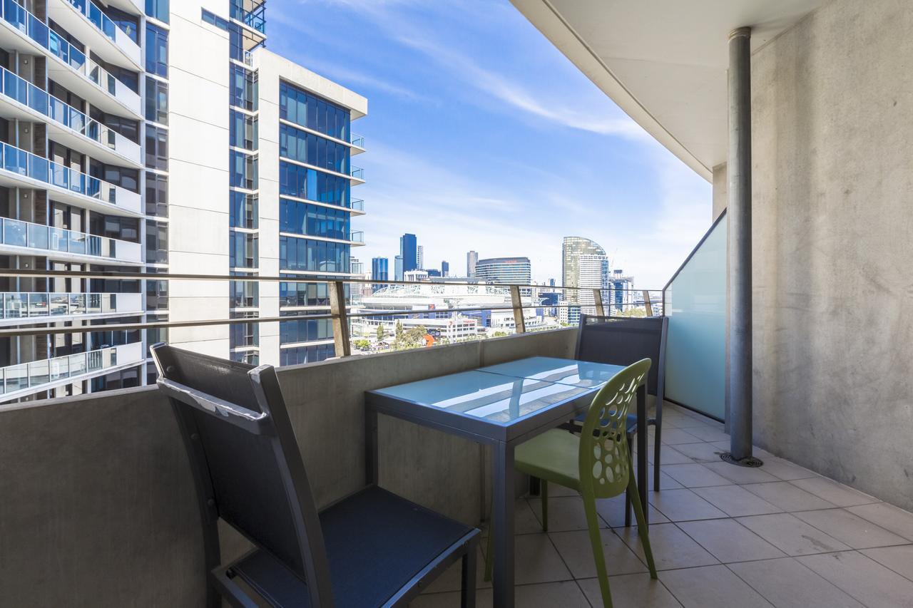 Apartments Melbourne Domain - New Quay Docklands Exterior photo